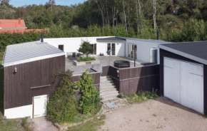 Lovely Home In Lysekil With Sauna, Lysekil